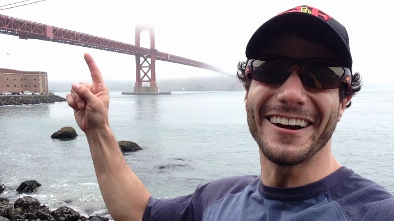 Overly Excited Tourist Goes Wild In San Francisco