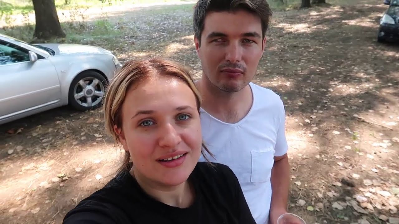 Noaptea cu FAMILIA LÂNGĂ lac + RENOVAREa CASEI