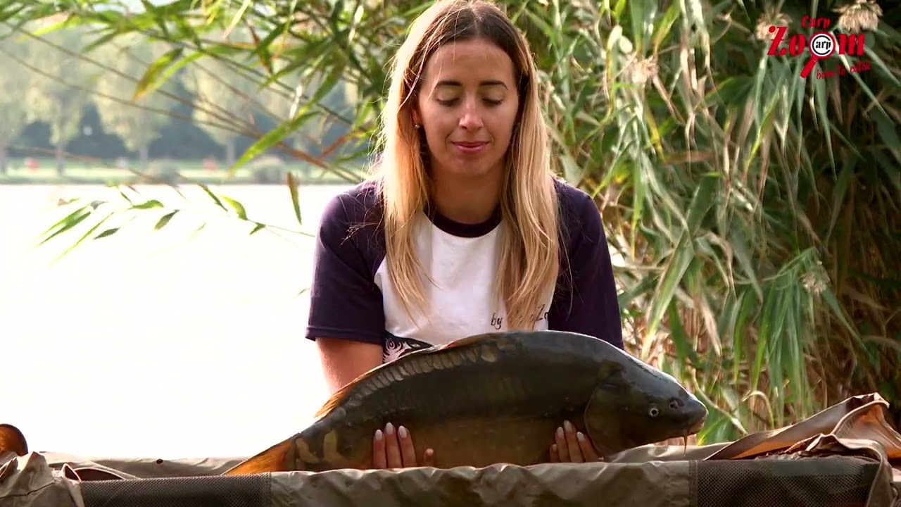 Kedvenc Carp Zoom pontybölcsőtök: fix és állítható lábas változatban kapható! #carpzoom #ponty