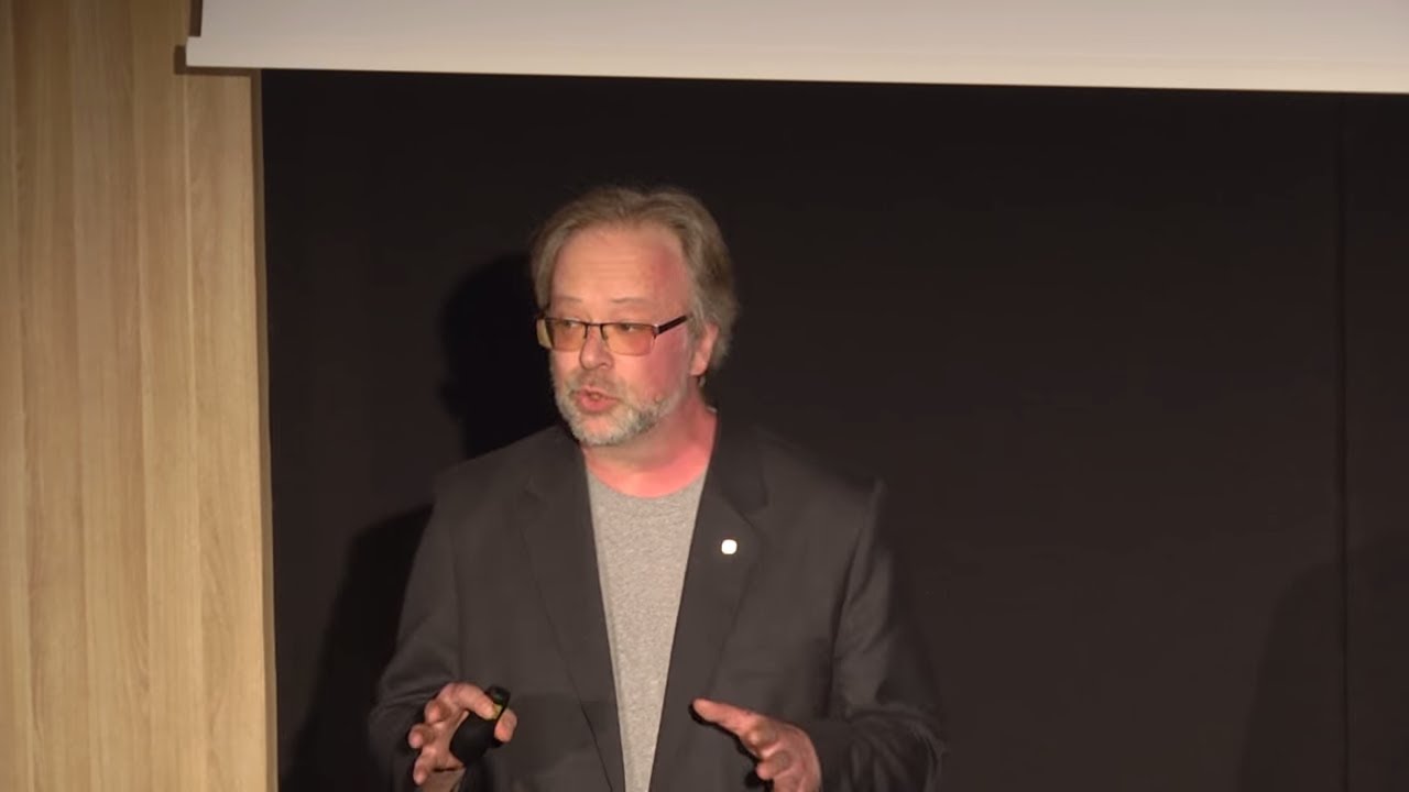 O znaczeniu błęd&oacute;w | Wojciech Gańcza | TEDxWSB