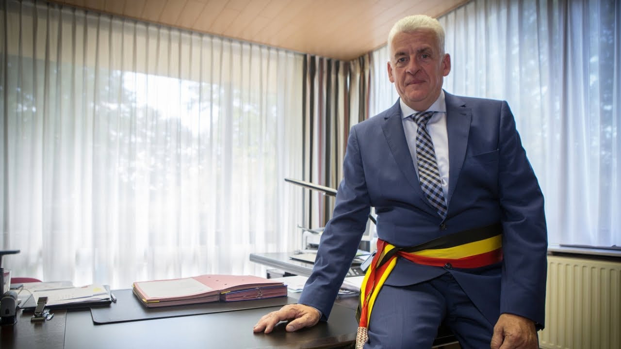 In het stemhokje met Walter De Donder
