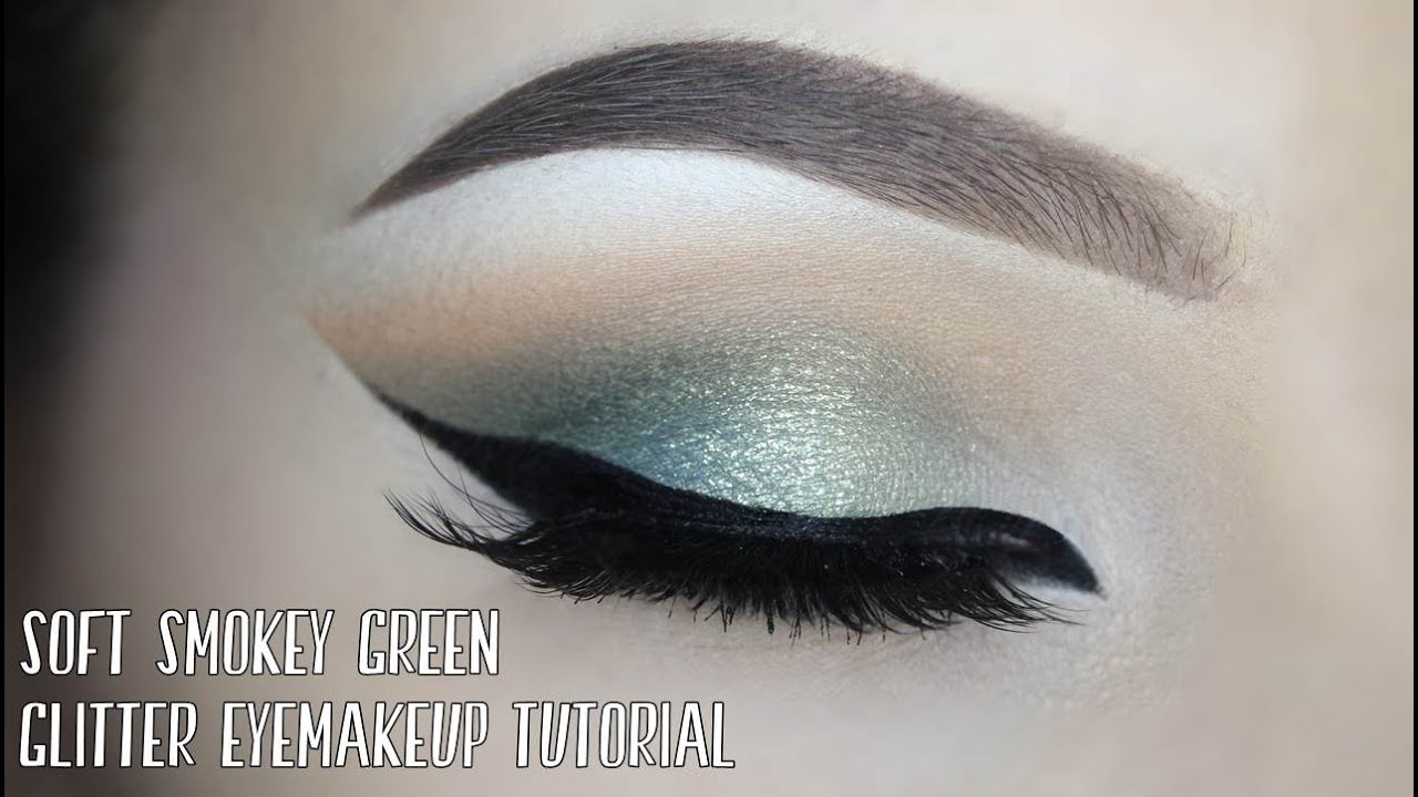Soft green smokey glitter tutorial