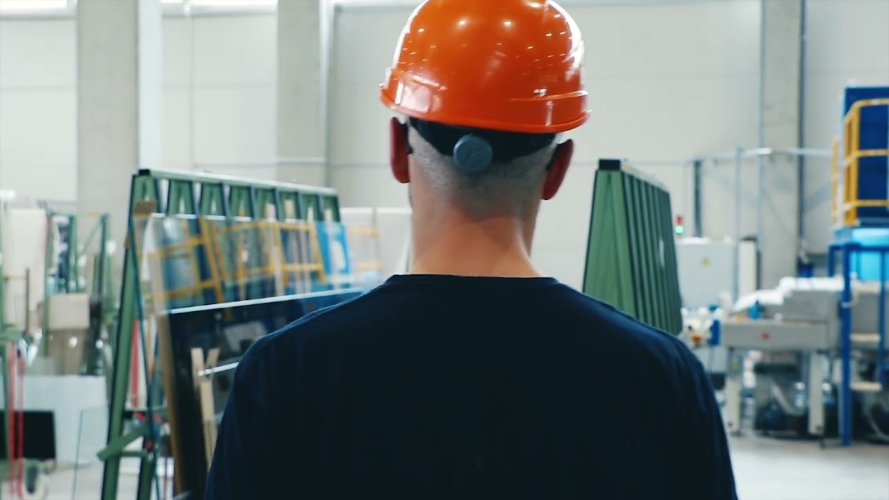 Odryj świat AMBER-GLASS!