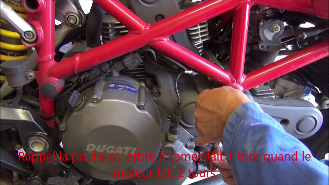 Ducati contrôle soupapes Check valve clearance