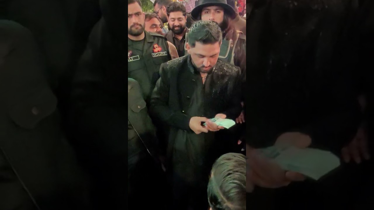 Patlo on rajab butt mendhi 