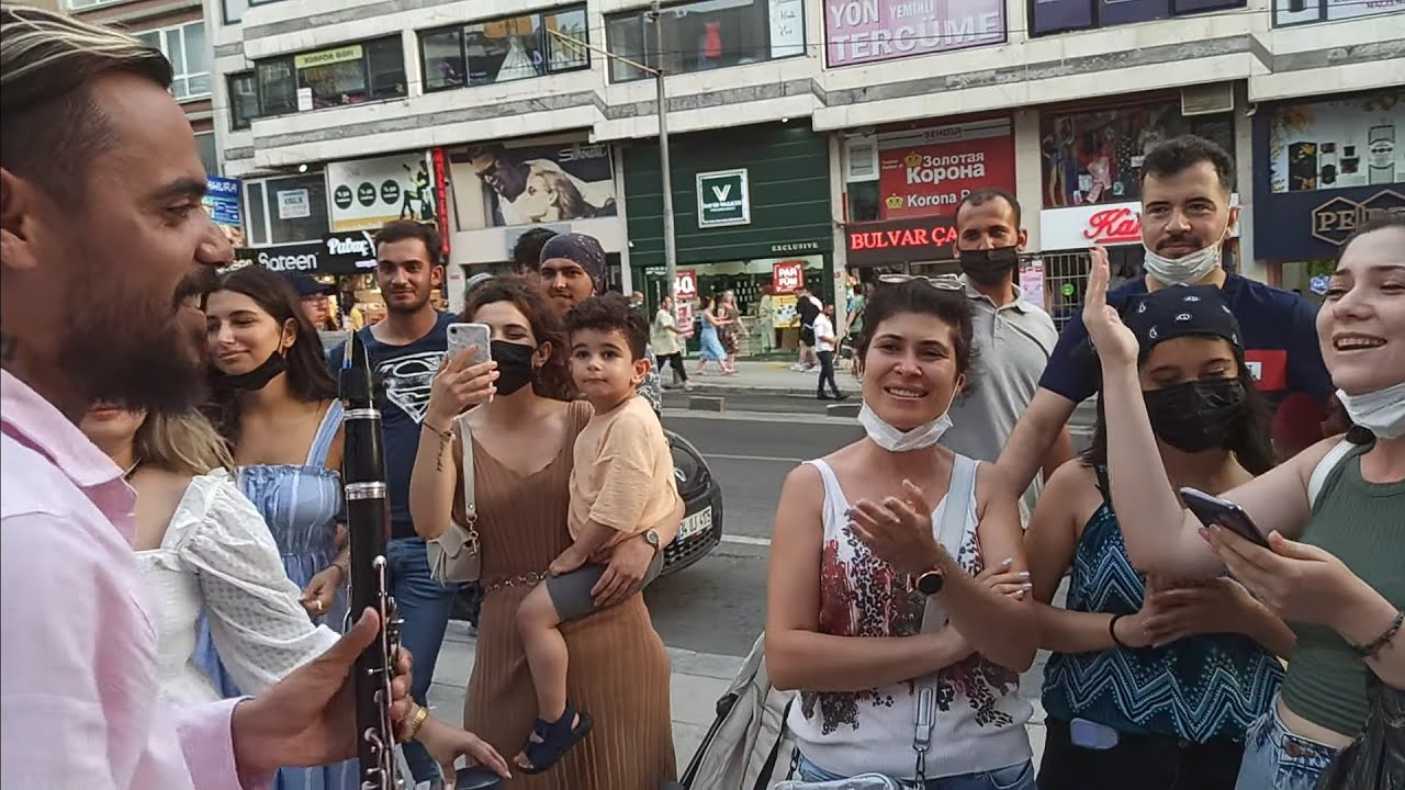 GRUP ŞAMATA | İLKER ÂDETA HALKA TERAPİ YAPIYOR