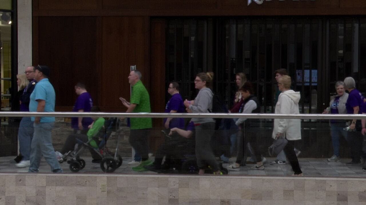 300 metro families walk and roll at Omaha’s Oak View Mall for special cause