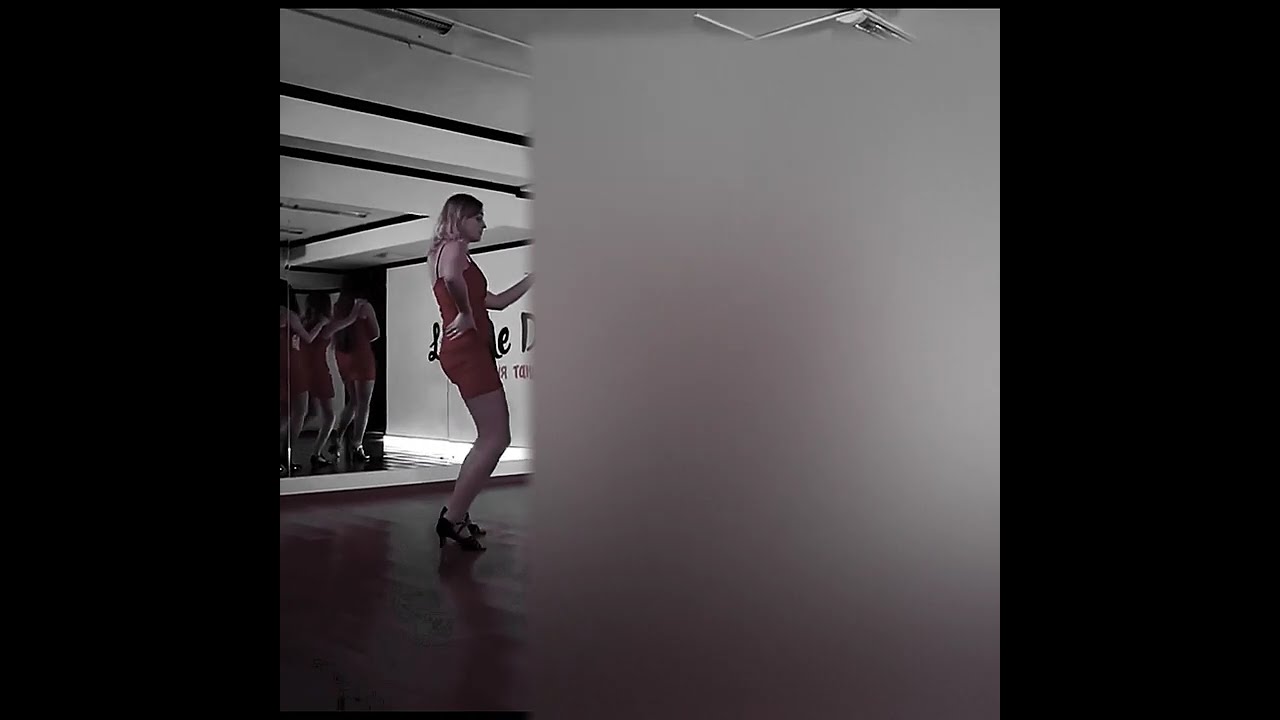 Jerusalema Remix - Master KG _ Let Me Dance - Bachata Lady Style (271A2F)