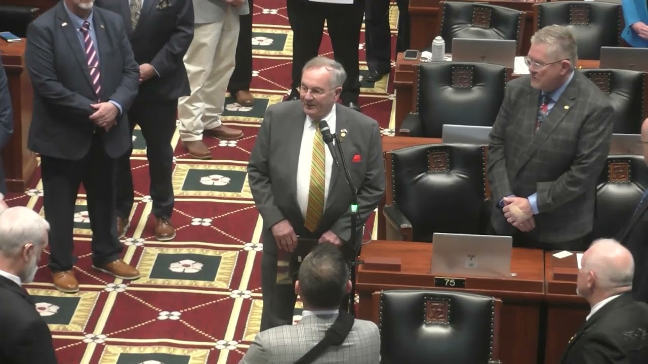 Vietnam service pinning ceremony in Missouri House 01-07-2026