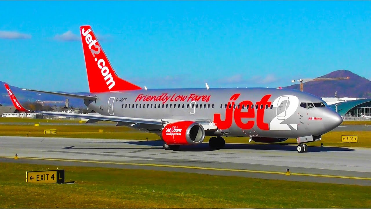 Scenic Plane Spotting at Salzburg Airport, SZG | 27-01-24