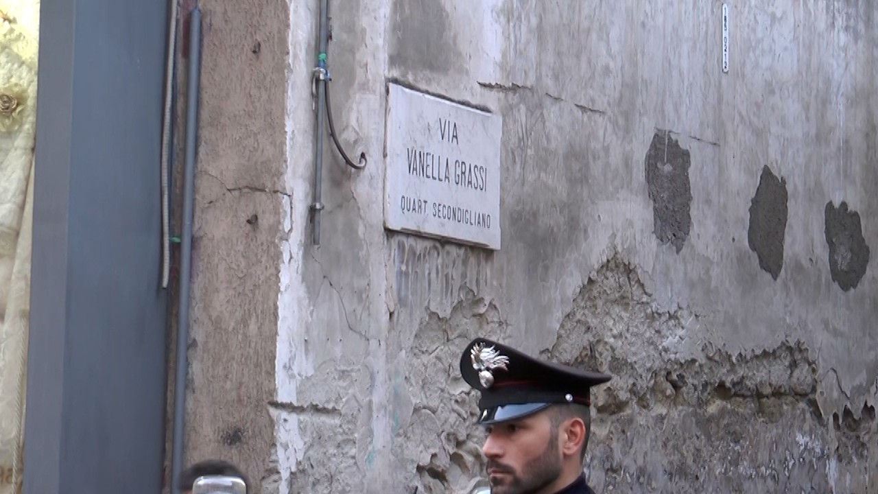 Rubano 20kg di cocaina a narcos ndrangheta, 9 arresti nel clan Vanella Grassi
