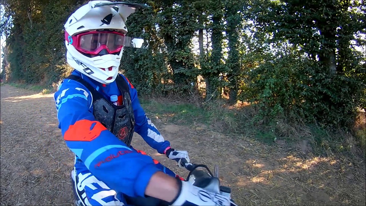 Motocross sur prairie de Clecy 2018