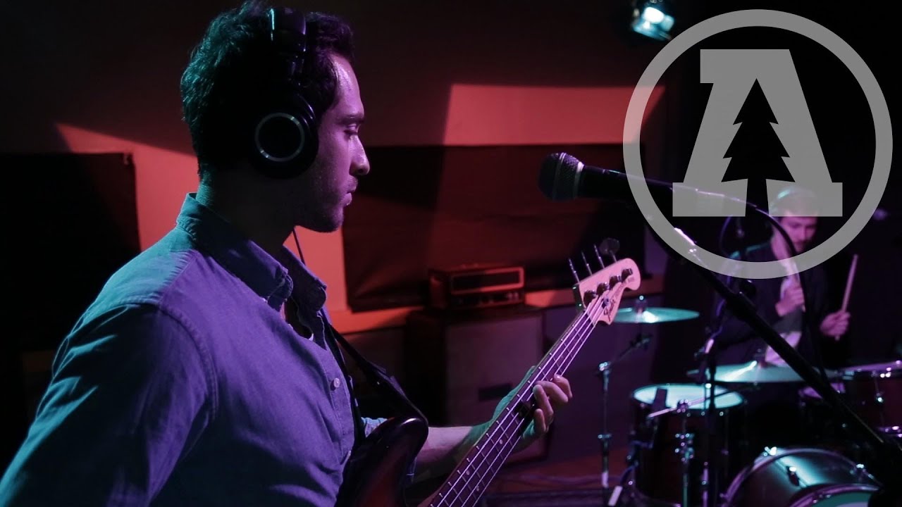 Pompeya - Cry About It | Audiotree Live