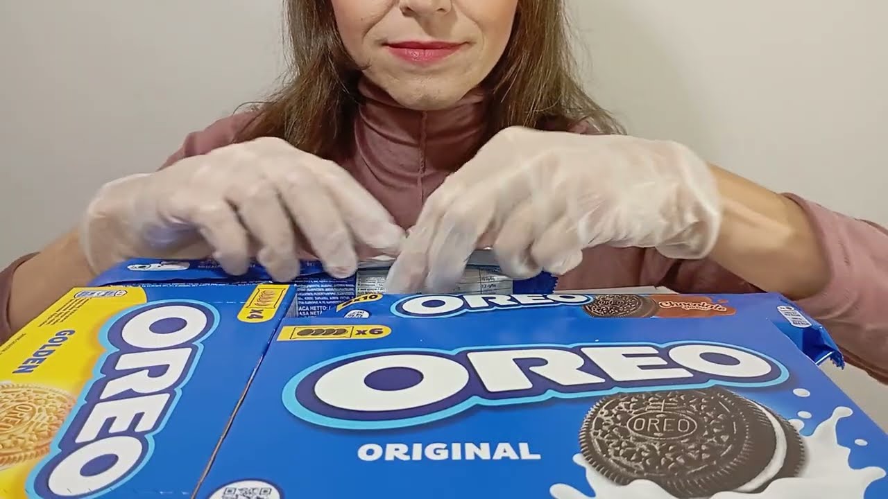 ASMR MUKBANG Tasting and Eating Crunchies.🍪