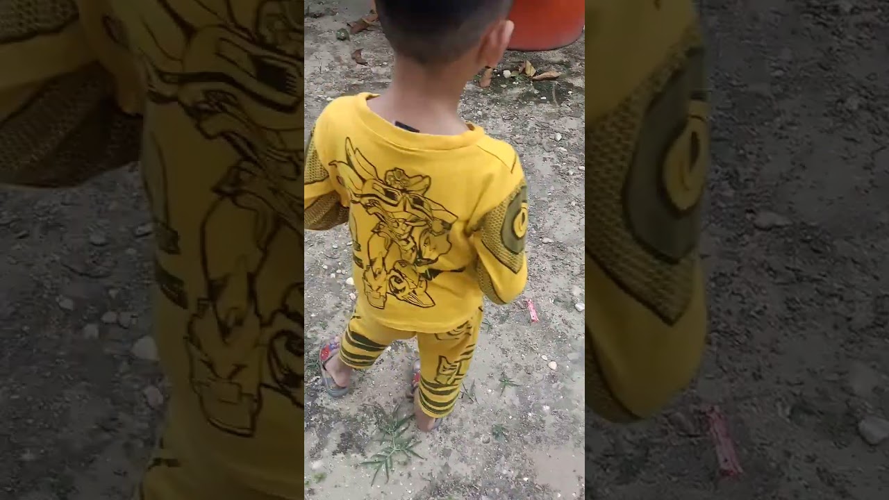 Kasian sibelang sampe menghilang dibuatnya 