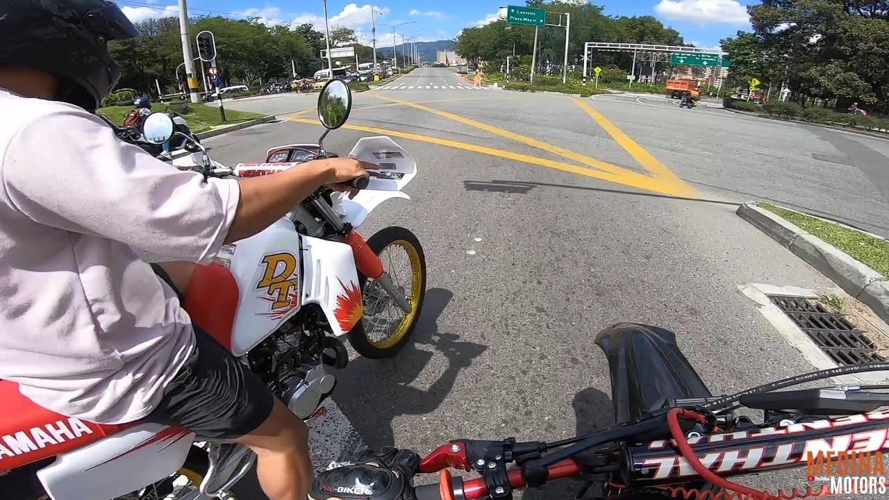 Yamaha DT 175 RESTAURADA Prueba de Manejo en Medellin😎☠️ Medina Motors