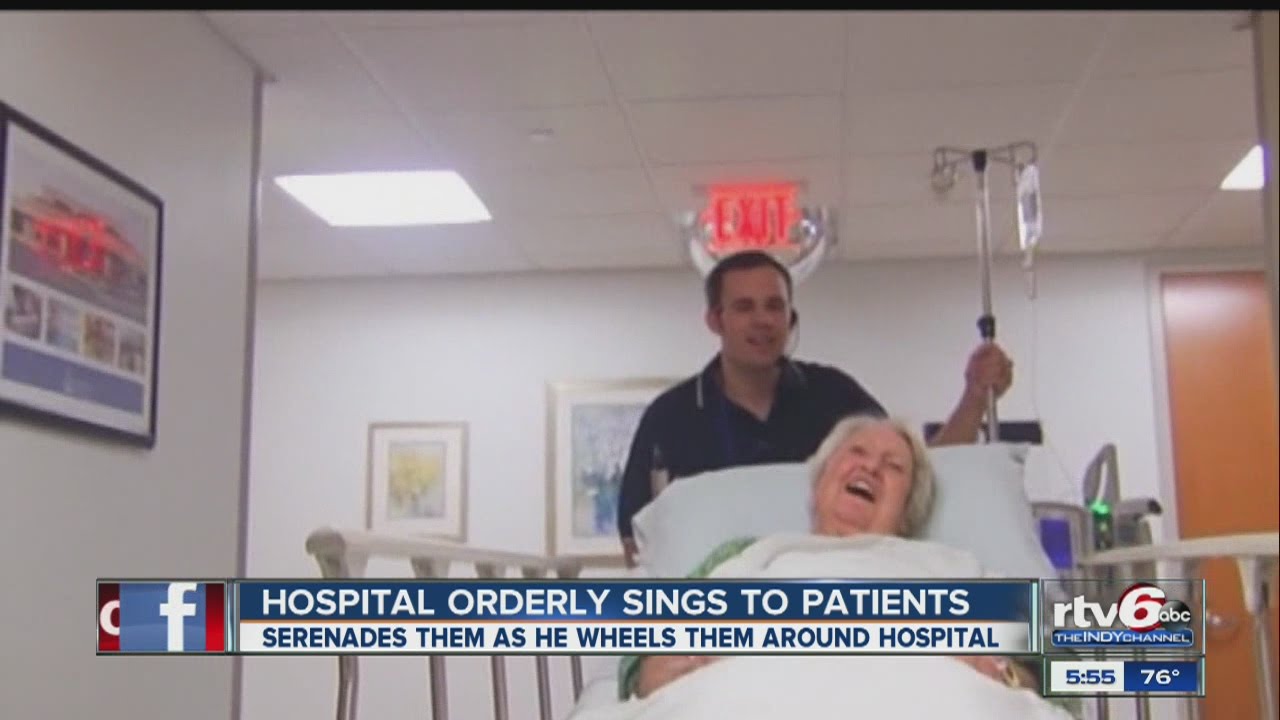 WATCH: Hospital orderly sings to patients