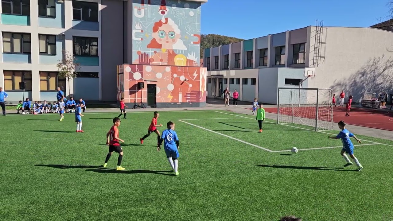 Turneu Kinder Cup Reșița-Sk Drobeta Roșu- Mundo Reșița