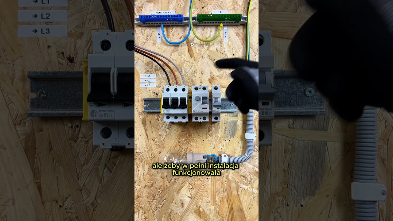 Jak podłączyć wyłącznik r&oacute;żnicowoprądowy RCD? | Krok po kroku | PART 1 | #elektryk #RCD