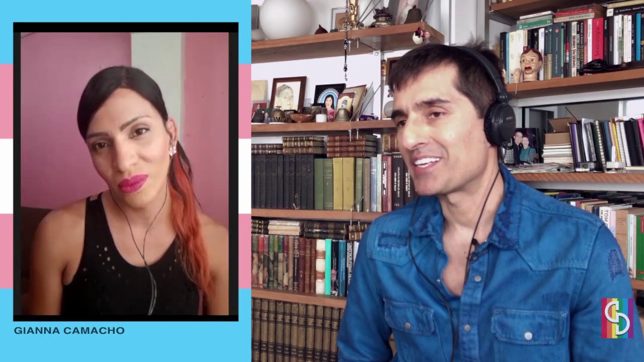 JAVIER PONCE autor y editor nos habla de sus libros y de su vida.