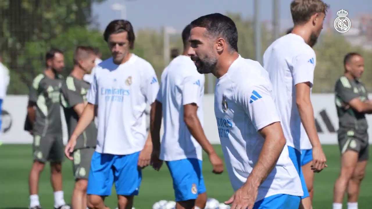 💪 Final training session ahead of Champions League opener! | Real Madrid