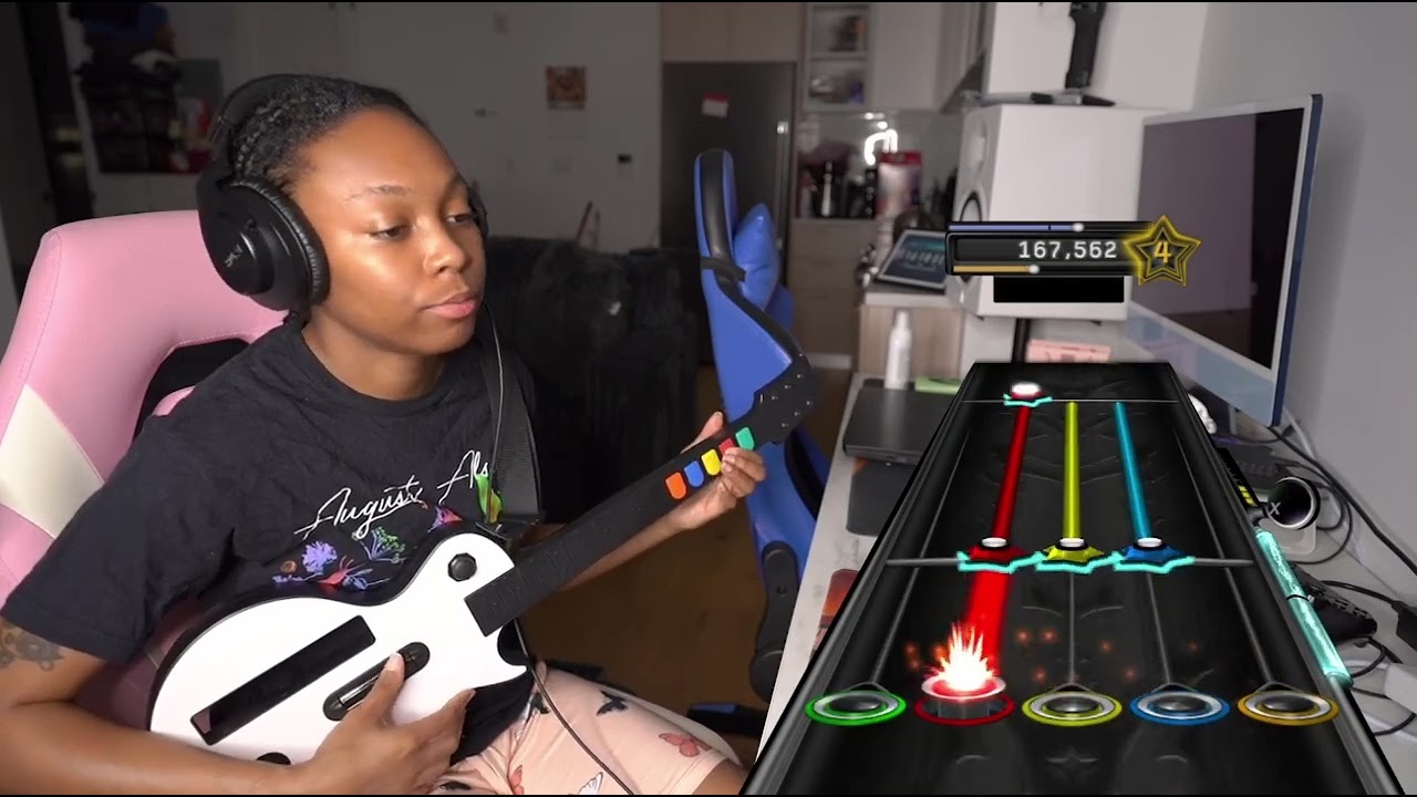 clone hero - paramore - misery business 99%