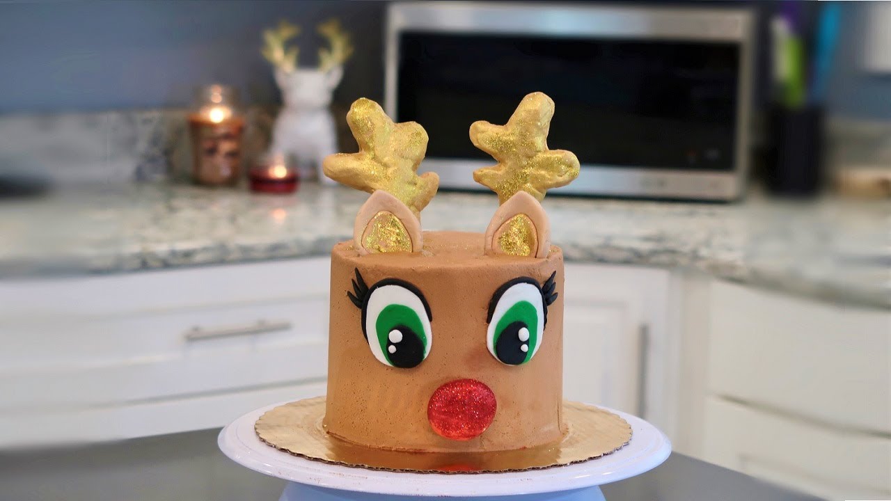 HOW TO MAKE A REINDEER CAKE! | Frenchies Bakery