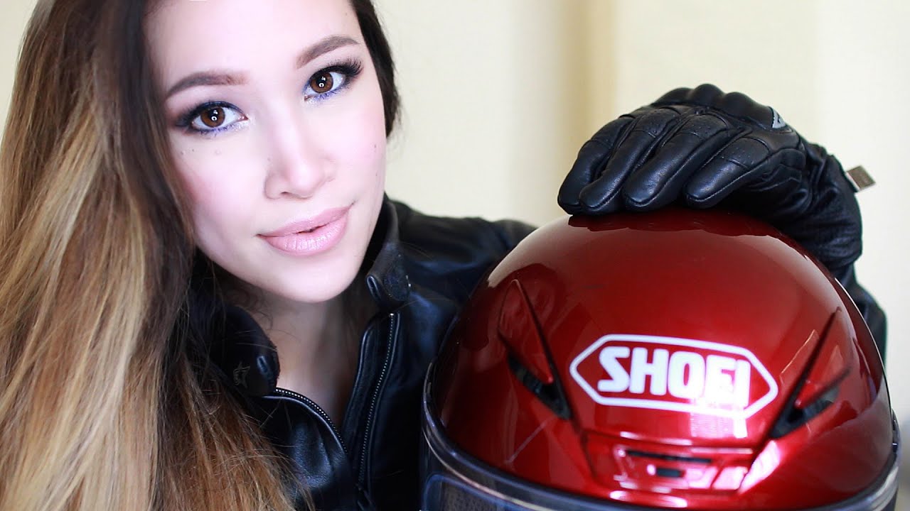 Motorcycle Makeup for Full Face Helmets | Heycheri