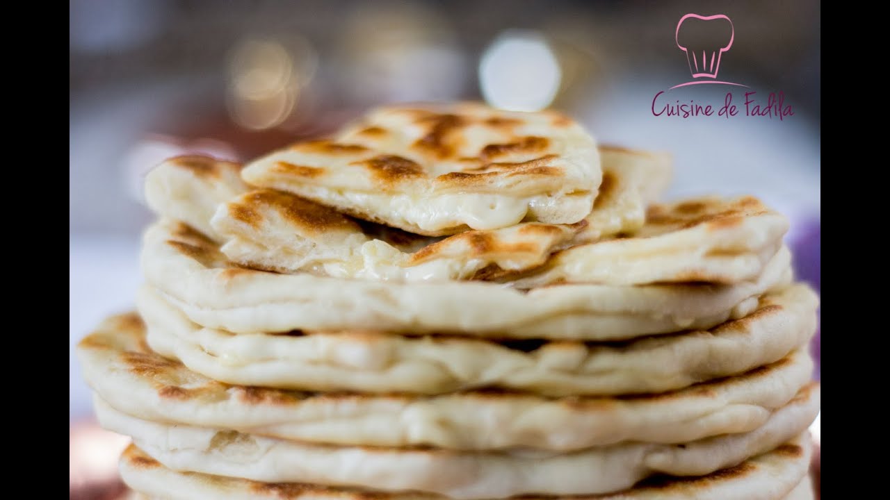 Naan au fromage خبز النان بالجبن