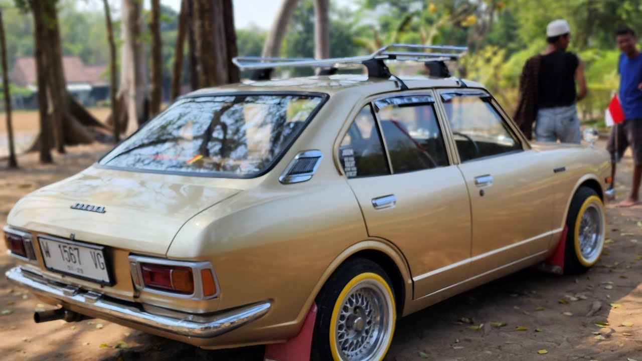 COROLLA KE20 retorasi mobil murah dibengkel ini