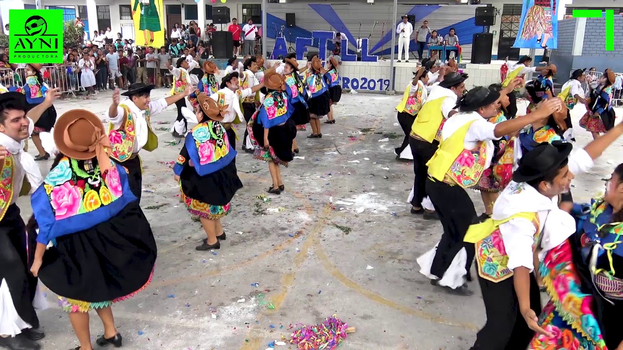 Huaylarsh de Carnaval - Junin - 2 de Enero Chongos Bajo (El Huaraquero 2019 Tusuyninchis Llaqta)