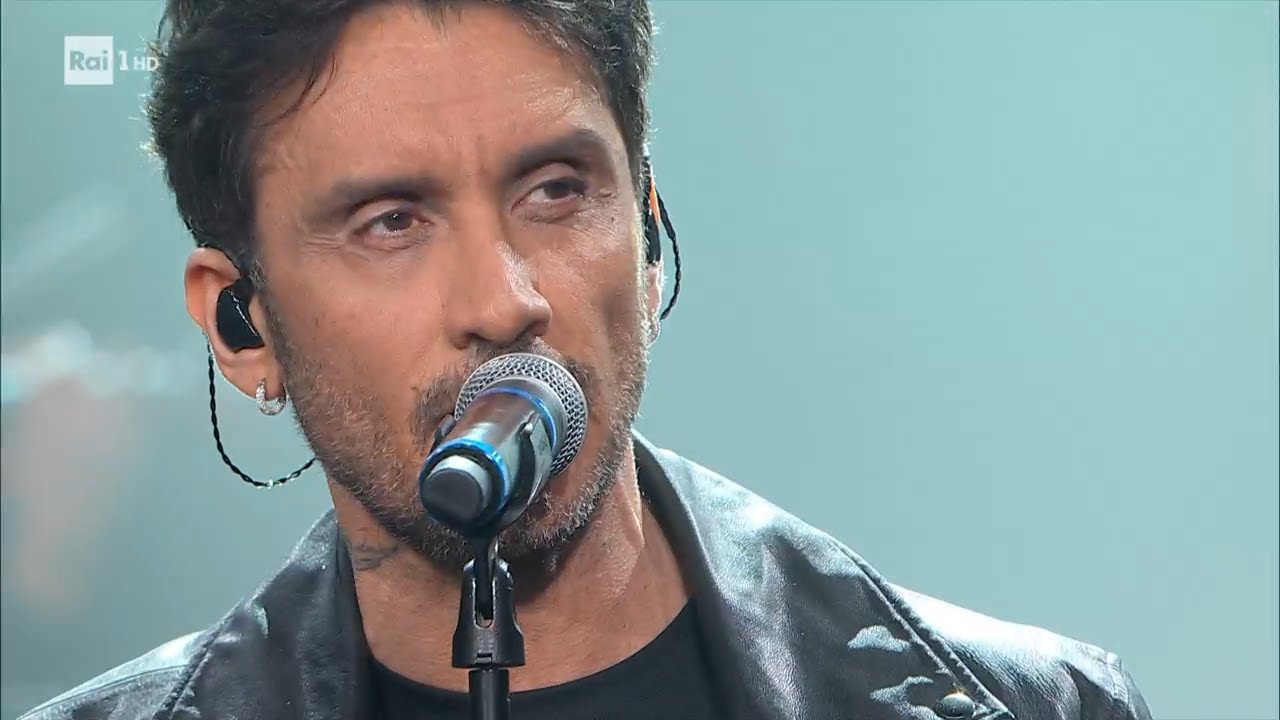 Fabrizio Moro canta Pensa - Canzonissima 04/04/2026
