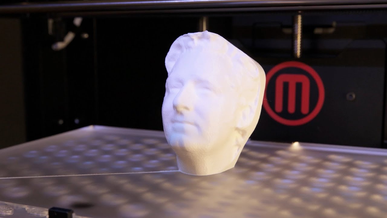 The MakerBot Replicator 2 - Time Lapse: Bre Pettis 3D Portrait