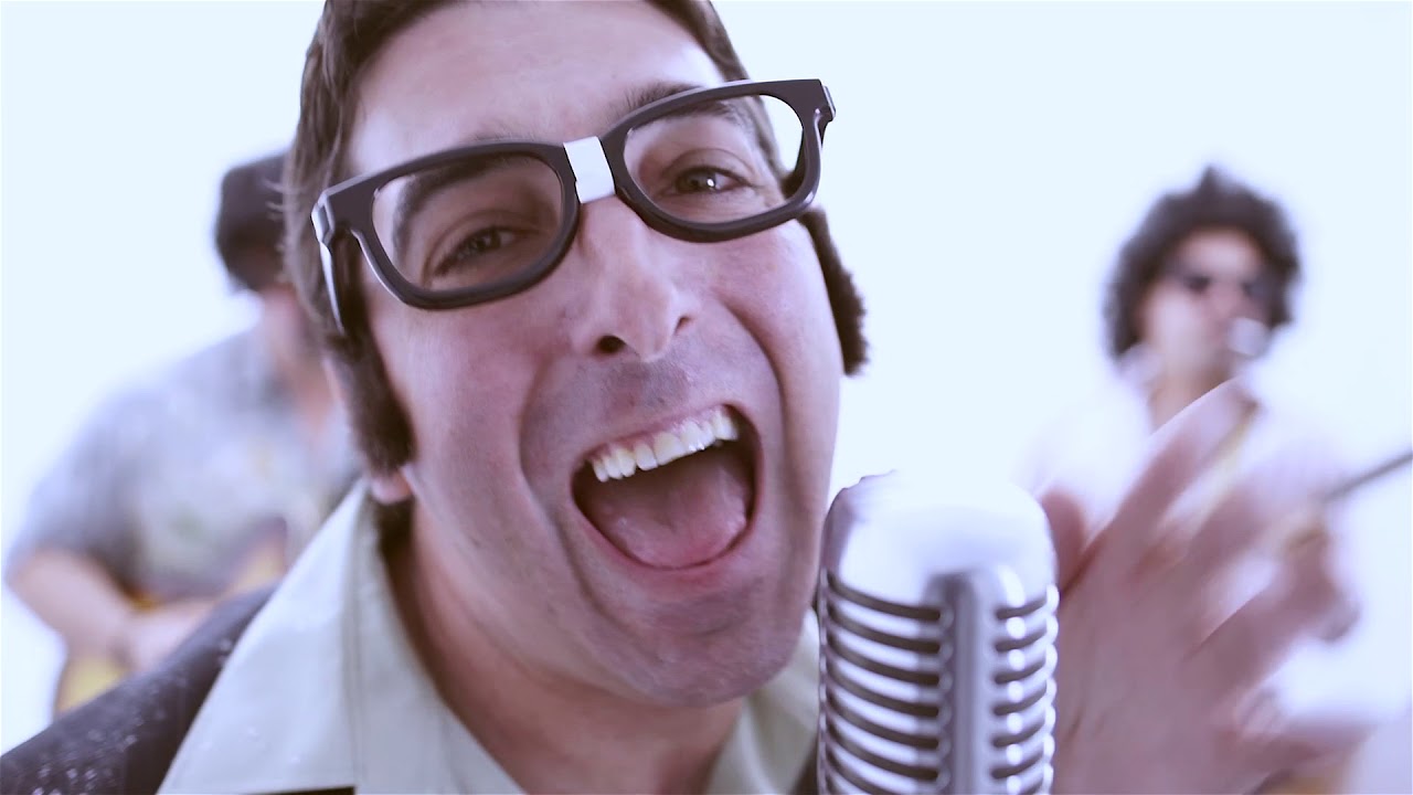 Per7ume - Retro Tv (Official Video)