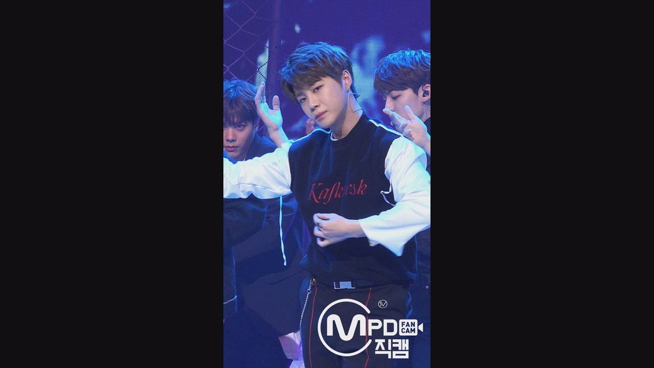 [MPD직캠] 유앤비 의진 직캠 '감각(Sense/Feeling)' (UNB EUI JIN FanCam) | @MCOUNTDOWN_2018.4.12
