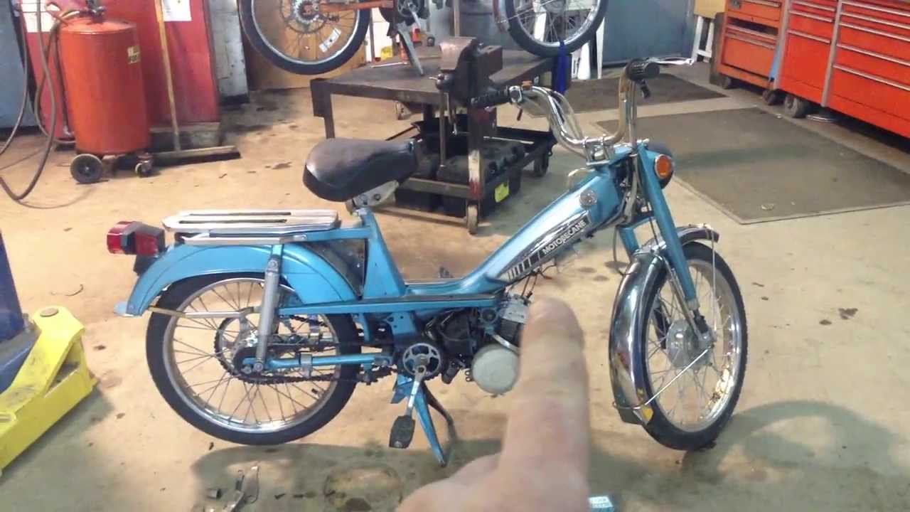 Amesie's Corner 1979 Motobecane Mobylette 50V