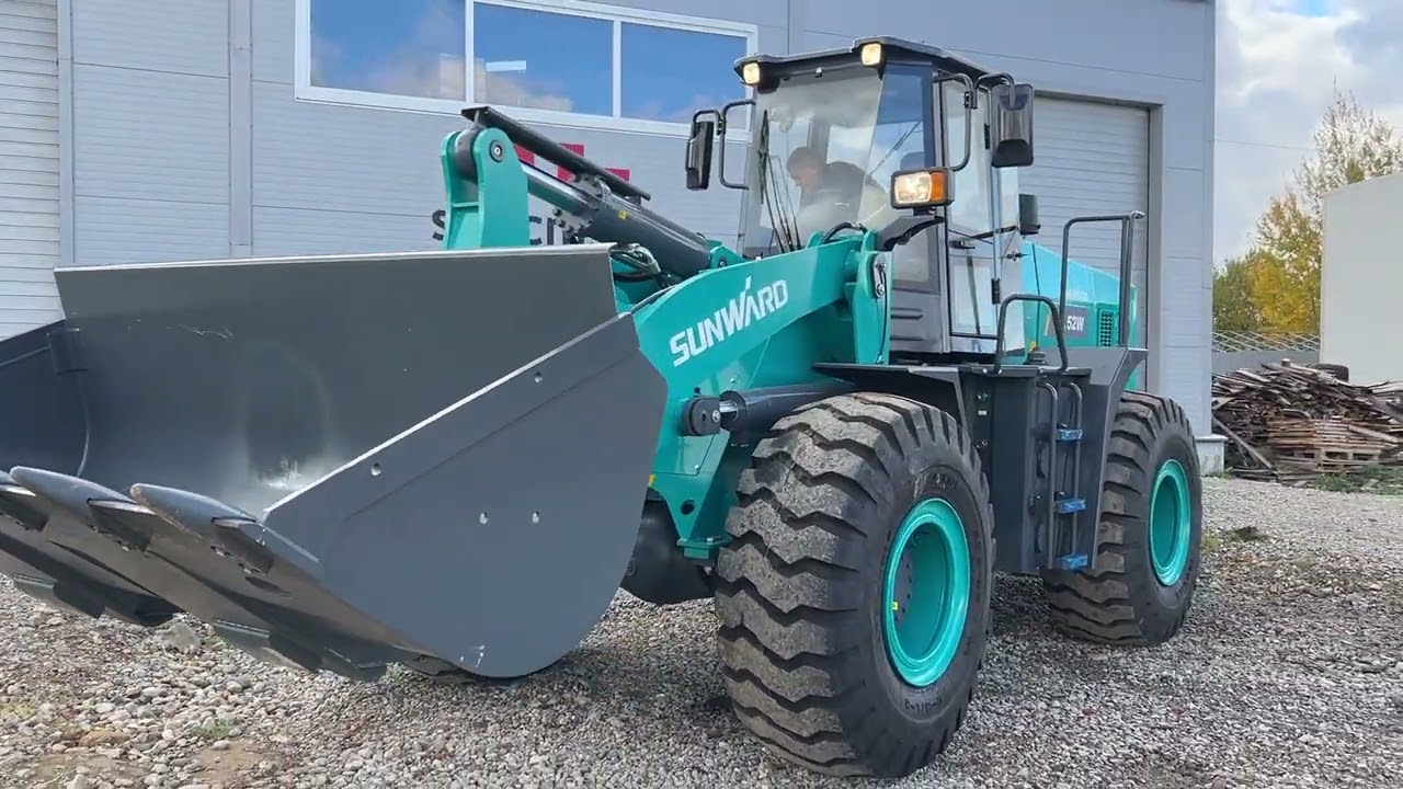 Фронтальный погрузчик Sunward SL52W. 5000 кг.