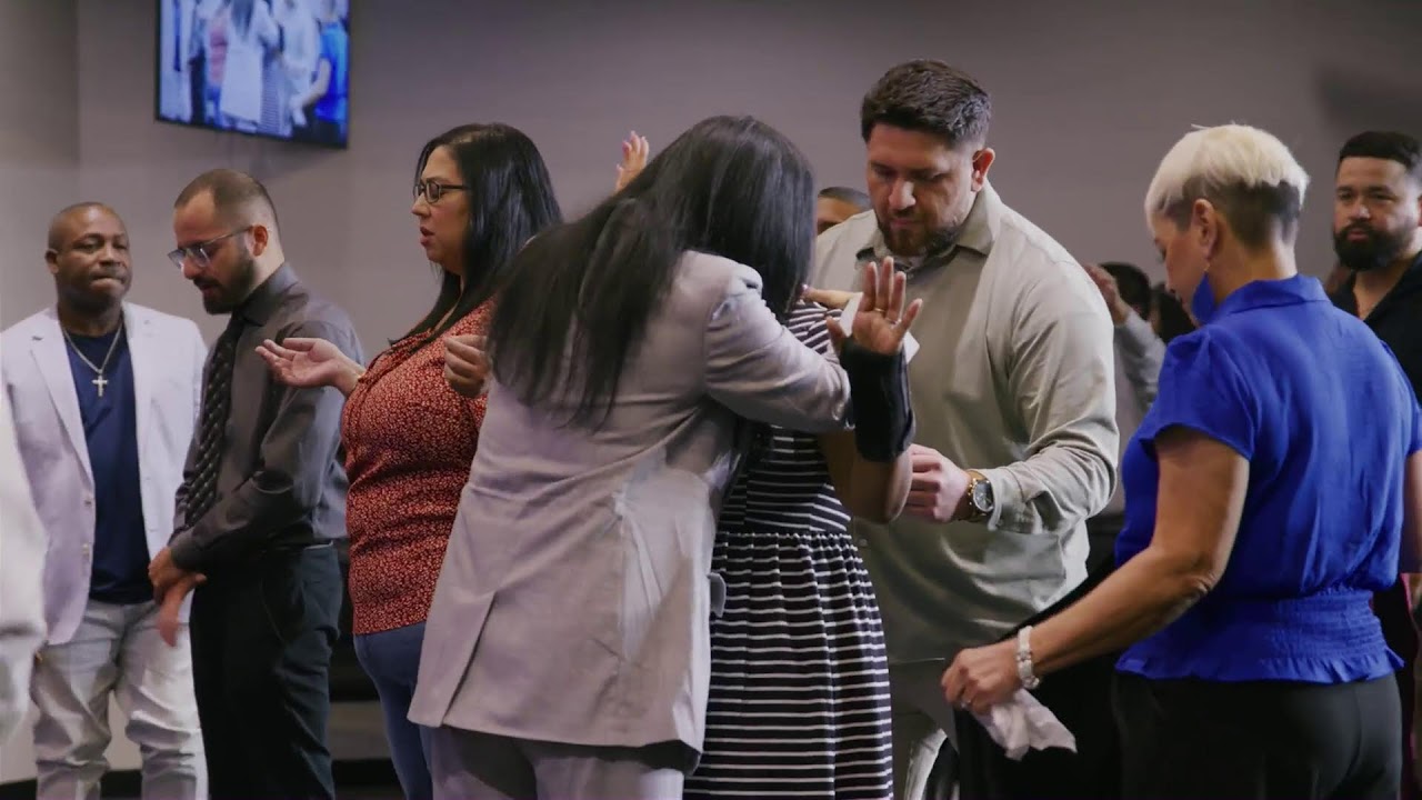 Sunday Morning Service || Pastor Sandy Garcia