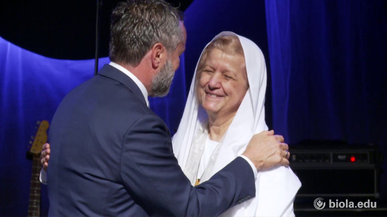 Biola presents the Charles W. Colson Award to 