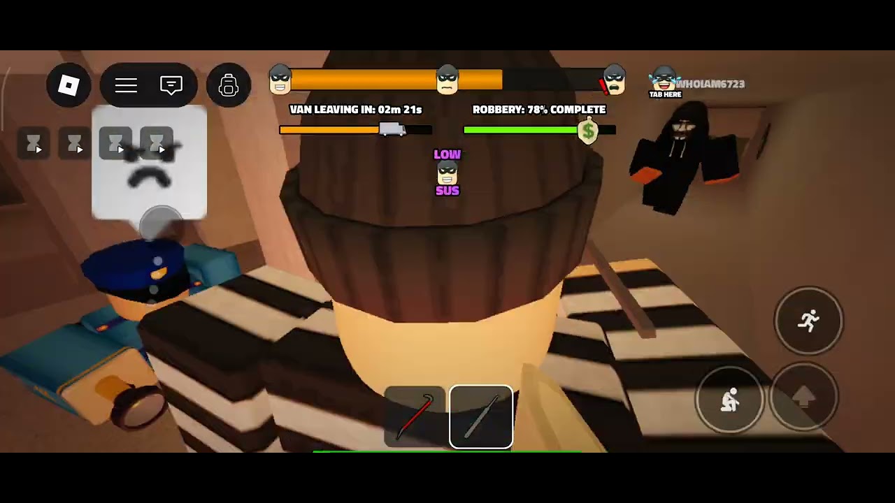 I tried to rob some places then this happened 😨 (ROBLOX)