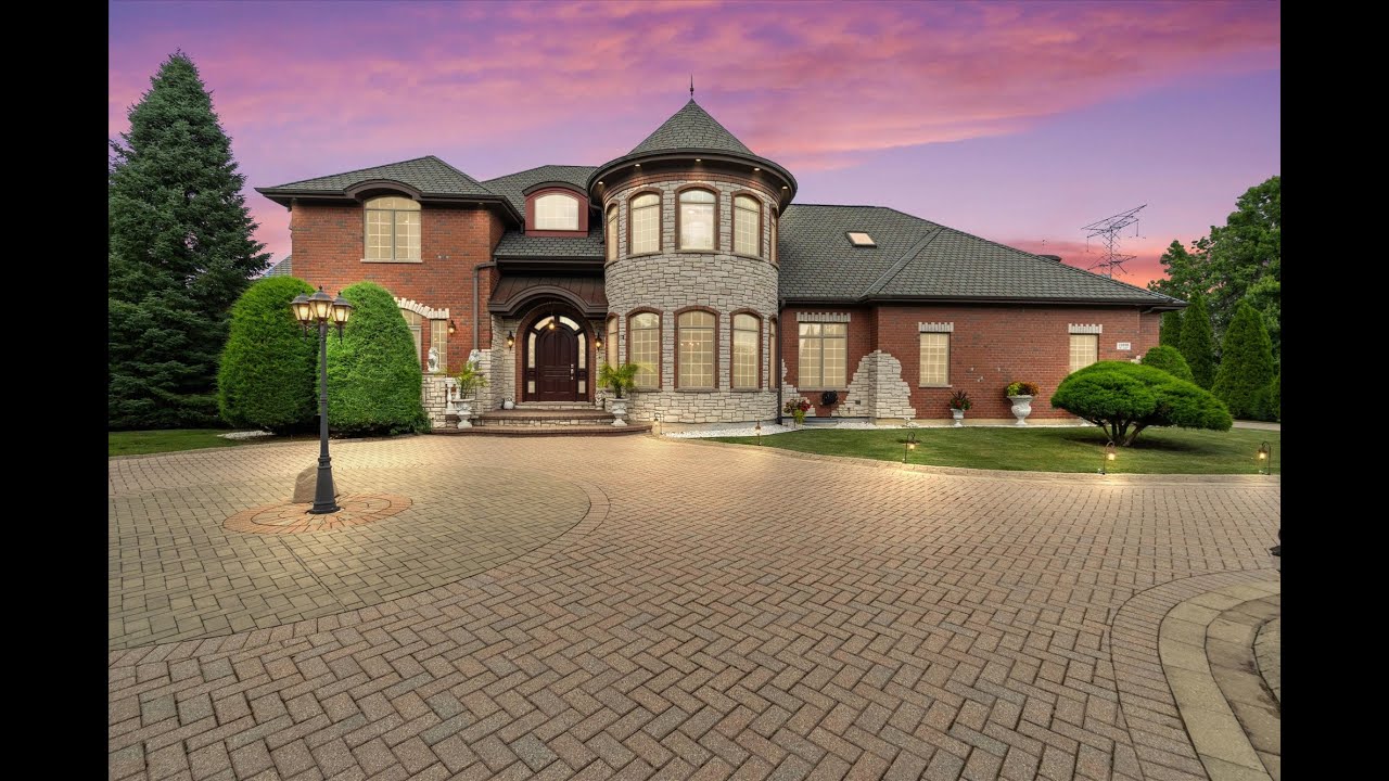 SOLD~$1,210,000~Palos Park IL