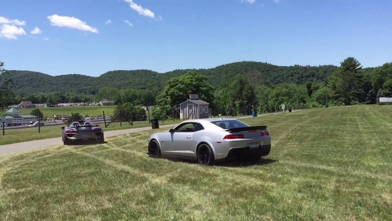 LOUD 2015 Camaro Z28 Revving