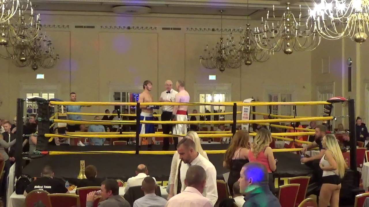 Jordan Yates v Seanie Sean 16/09/2016 - Liverpool