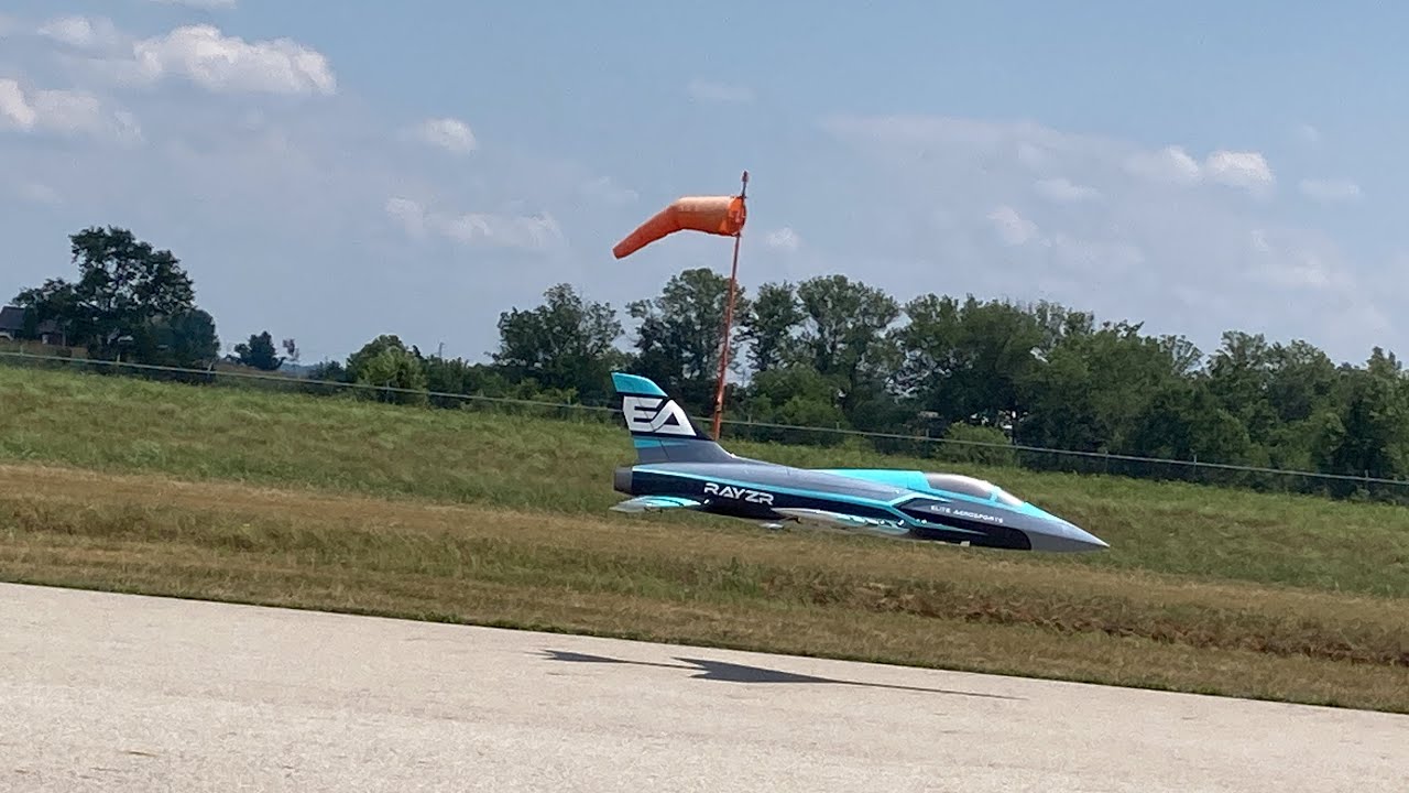 Elite Aerosports 2.3m Rayzr at JOK 2024