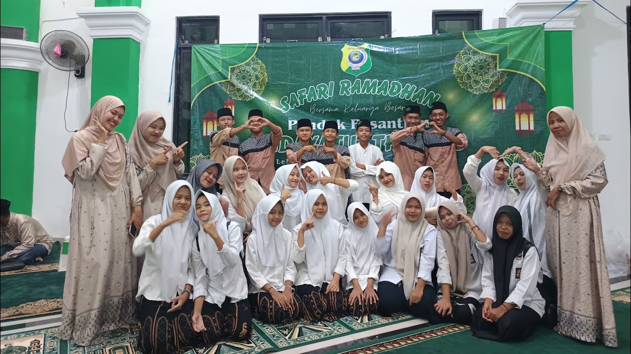 SAFARI RAMADHAN di Desa Tambangan Kec.BTS Ulu Bersama Keluarga Besar PP.HIDAYATUT THULLAB