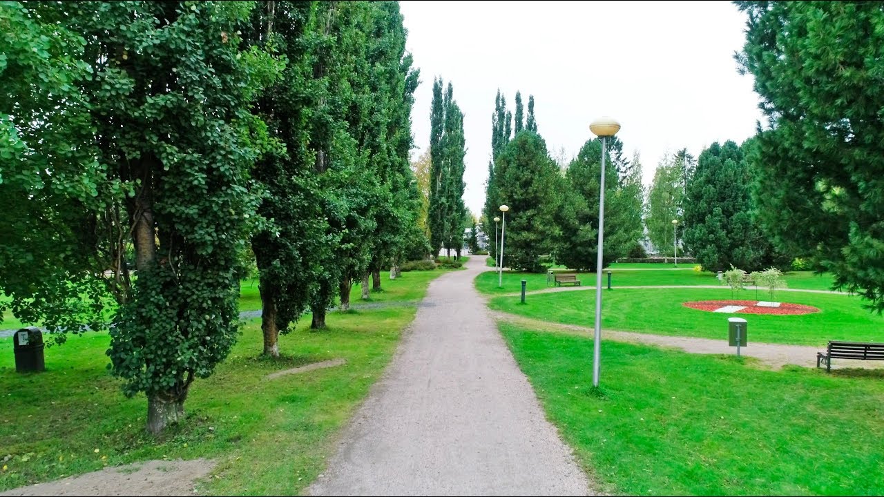Ylivieskan kirkkopuisto 28.9.2019