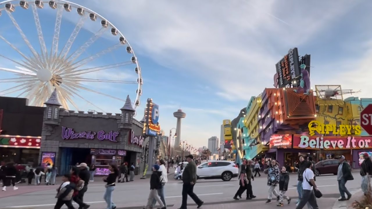 Niagara Falls 🇨🇦 Easter Weekend Sightseeing Walking Tour ~ Clifton Hill / The Falls 🎧 2026 