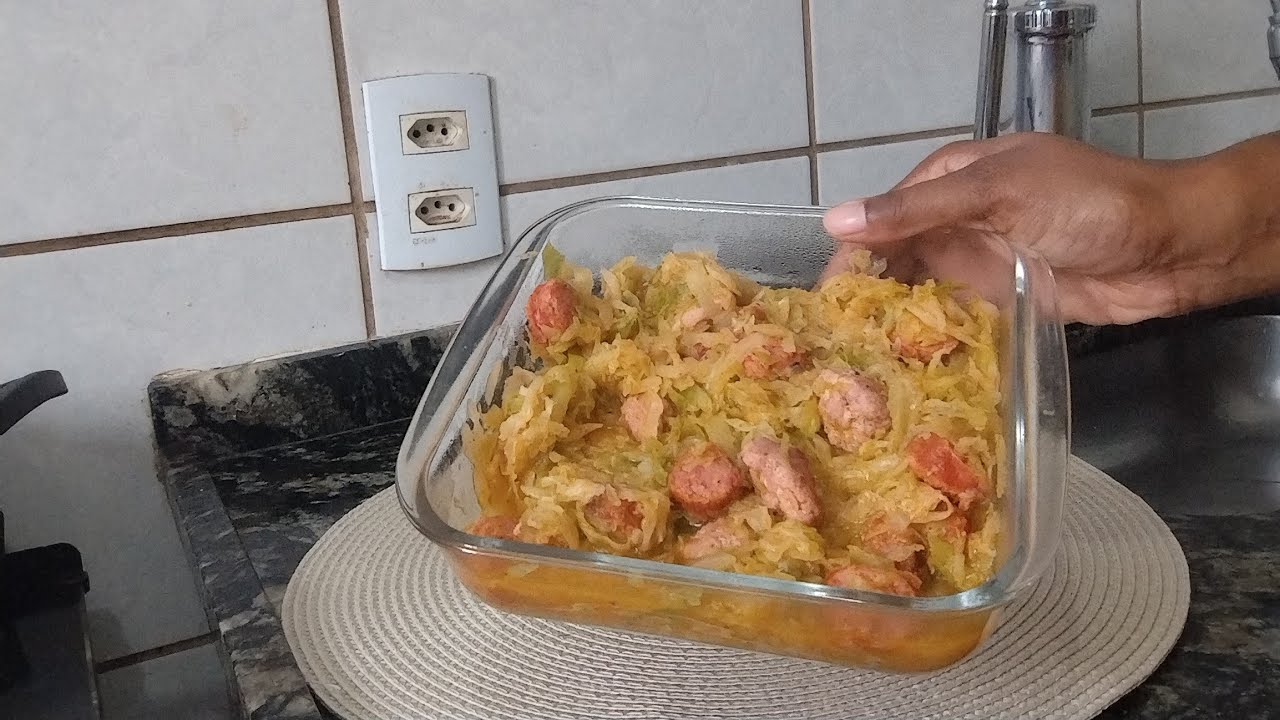 ✅ Repolho Refogado com linguiça 