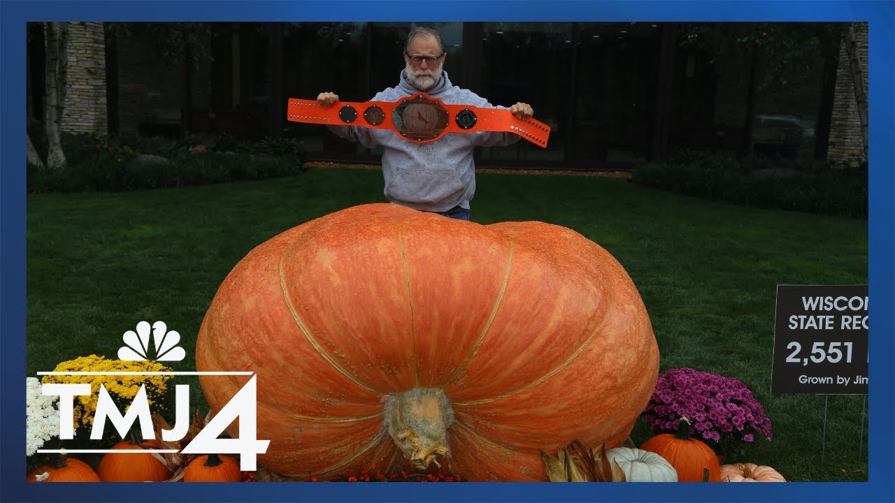 2,551-pound giant pumpkin sets new record