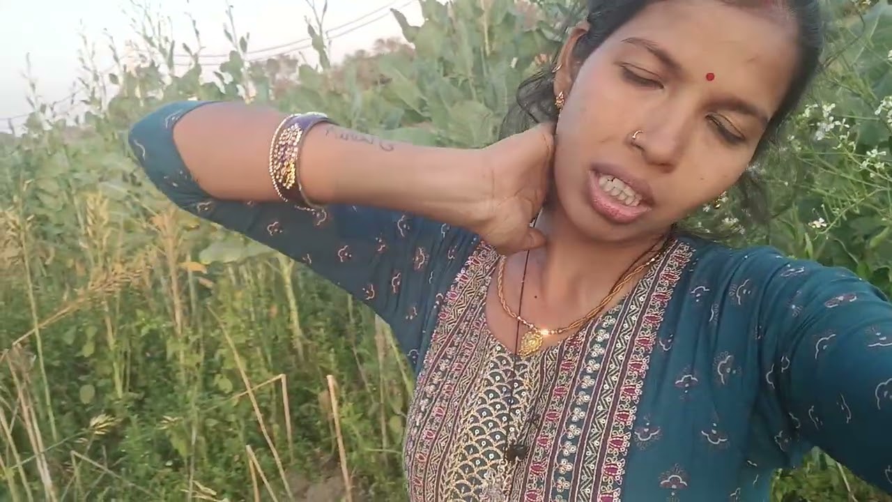 #singer rashi maurya ( Roma)#किसके यहा सरसों कट रहा है #कमेट करे #tarotreading #हिटसॉन्ग 